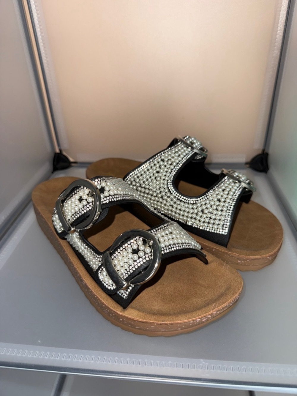 Forever Women's Comfort Pearl Embellished Platform Slide Sandal Black Size 10 - Picture 4 of 7